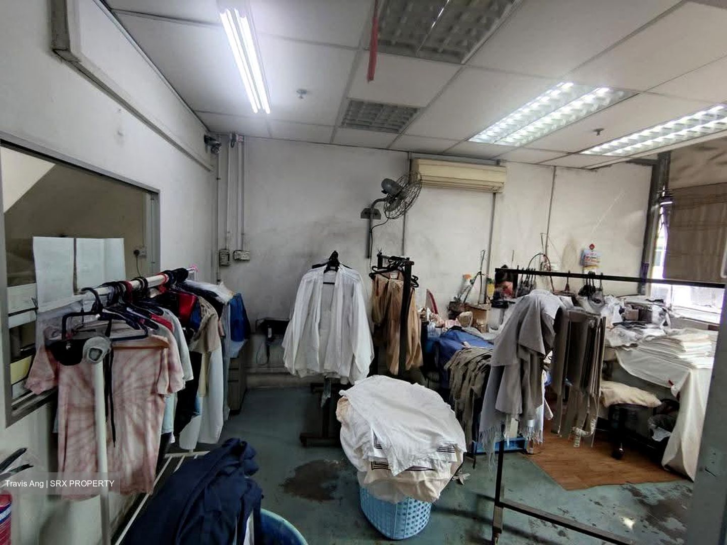 WCEGA Plaza (D23), Factory #628749511